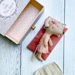 Dance mouse in daybed | Maileg | Kamchatka Magic Toys