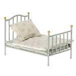 Cama vintage menta Maileg | Kamchatka Magic Toys
