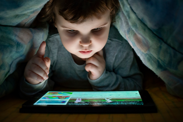 El santuario del «como si»: ¿Estamos acortando la infancia? | Juguetes de madera ecológicos, educativos y originales