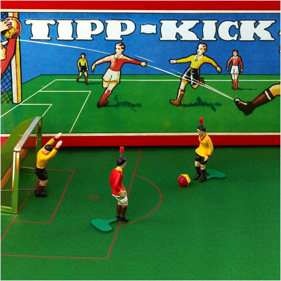 Futbolín Retro | Tipp Kick | Kamchatka Magic Toys