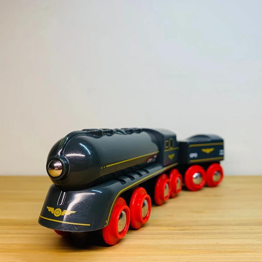 Speedy Bullet Train | Trenes Brio | Kamchatka Magic Toys