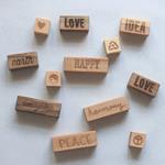 Bloques de madera Peace & Love | Wooden Story