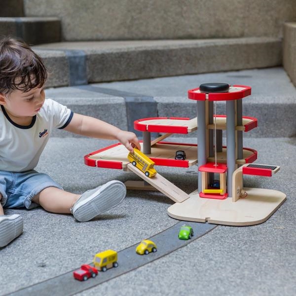 Parking Garage madera | Plantoys | Kamchatkatoys