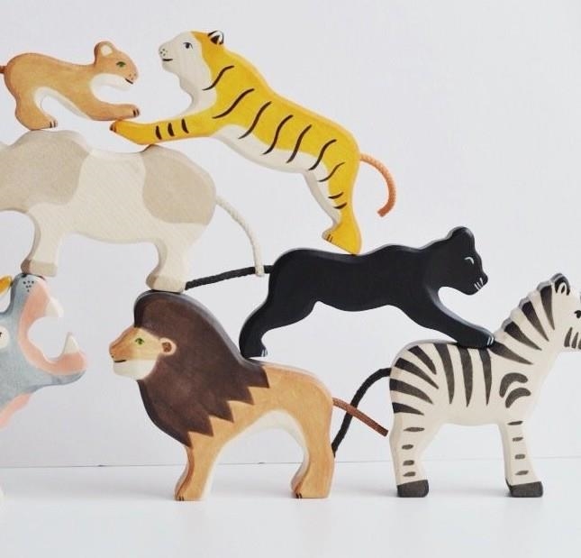 Pantera | Animales de madera | Juguetes Waldorf | Holztiger