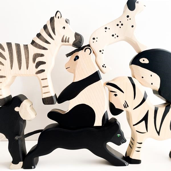 Pantera | Animales de madera | Juguetes Waldorf | Holztiger