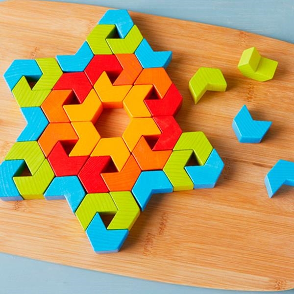 Juego de composición de madera | Haba | Kamchatka Magic Toys