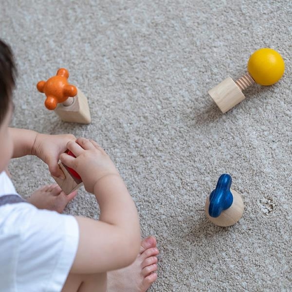 Piezas de madera para enroscar | Plantoys | Kamchatka Magic Toys