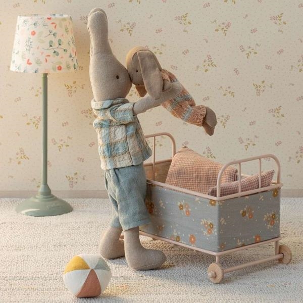 Cuna de metal para ratones | Maileg | kamchatka Magic Toys
