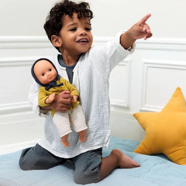 Muñeca POMEA Camomille 32 cm de Tela y Vinilo | Djeco 