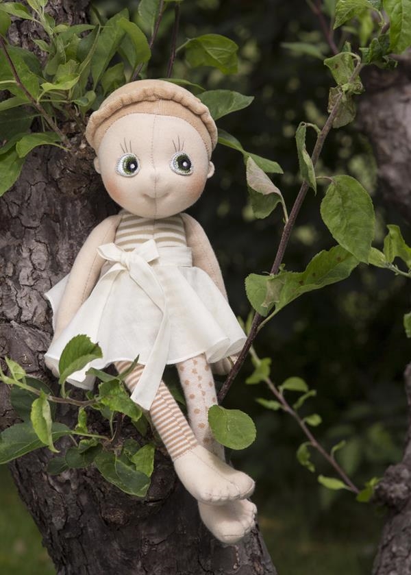 HAZEL MUÑECA 100% ORGANIC | RB-ECB160011 | Juguetes de madera ecológicos, educativos y originales