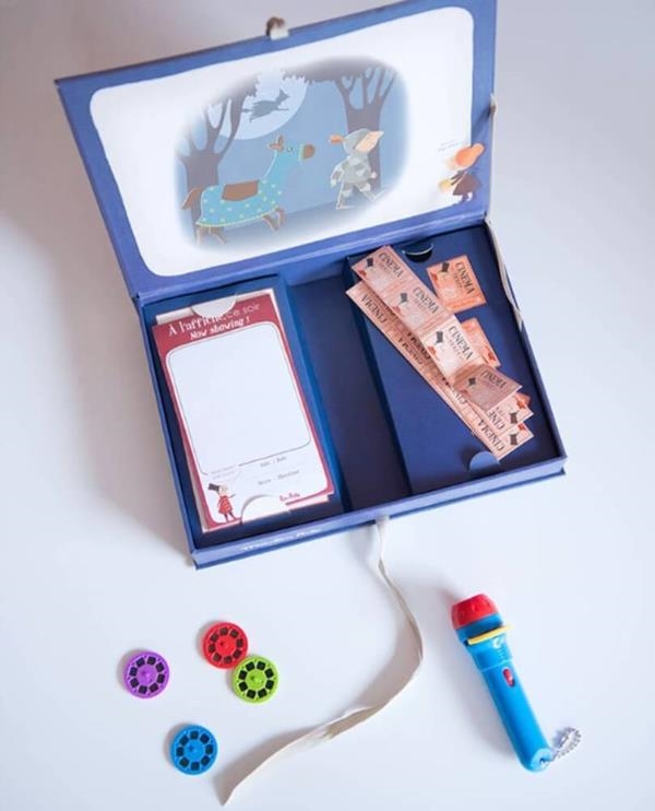 Proyector de historias | Moulin Roty | Kamchatka Magic Toys
