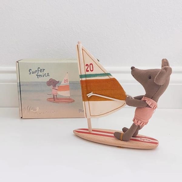Surfer Little Sister Mouse | Maileg | Kamchatka Magic Toys
