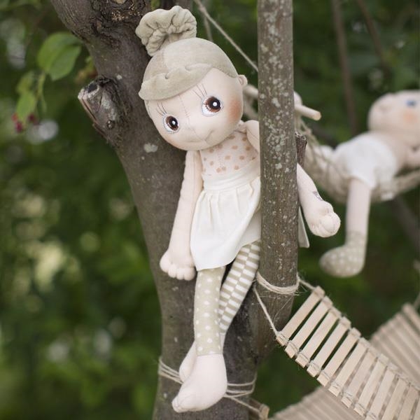 Muñeca ecológica Iris | Rubens Barn | Kamchatka Magic Toys