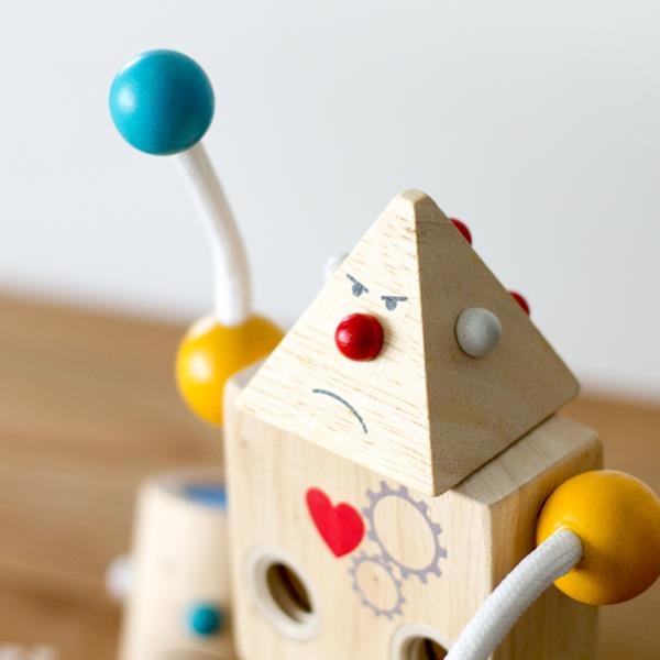 Build a Robot | Juego de construcción con emociones | Plantoys
